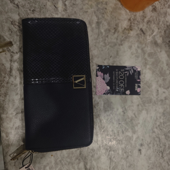 Victoria's Secret Black Wallet - Picture 2 of 4